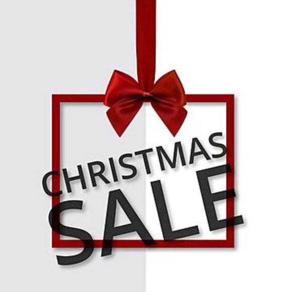 12/01/23 12:pm @alicequeen2g's 1st Posh Show Co-host WonderWoman @lynnwright201 - Picture 7 of 16